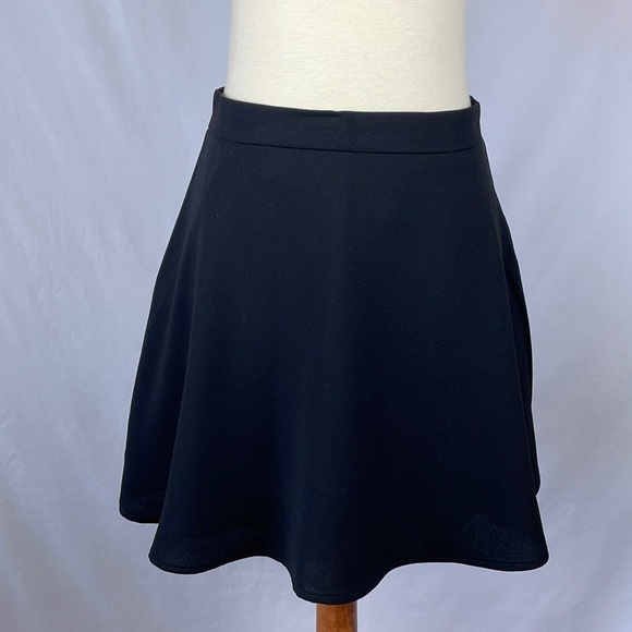 Express Dresses & Skirts - Express Black A-Line Fit & Flare Lined Skirt - Size 2